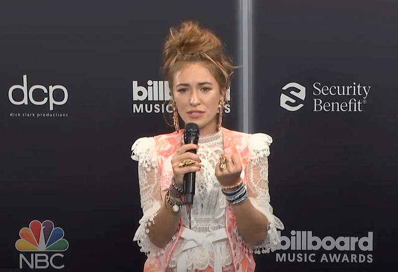 Lauren Daigle Interview at the Billboard Music Awards 2020